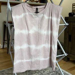 Shoulderpad Muscle Tank